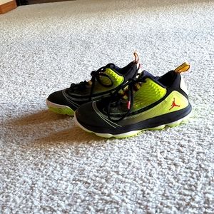 JORDAN CP3.VI AE GS 'VOLT'